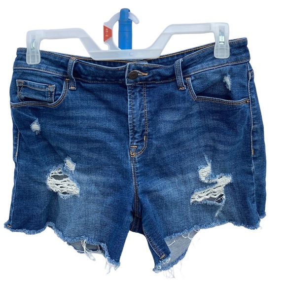 Old Navy blue high-rise rip jean short - Picture 6 of 9